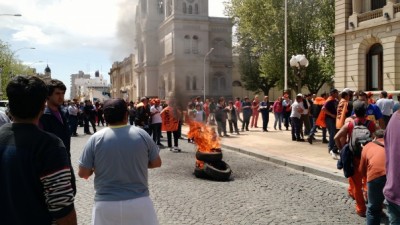 Tandil: Se profundiza el conflicto con los municipales y continúa el paro