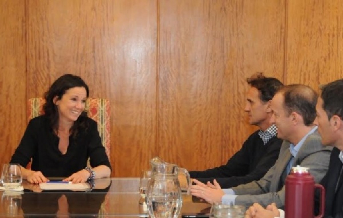 Intendentes peronistas de Buenos Aires pidieron al Gobierno ampliar la tarifa social a ONGs barriales