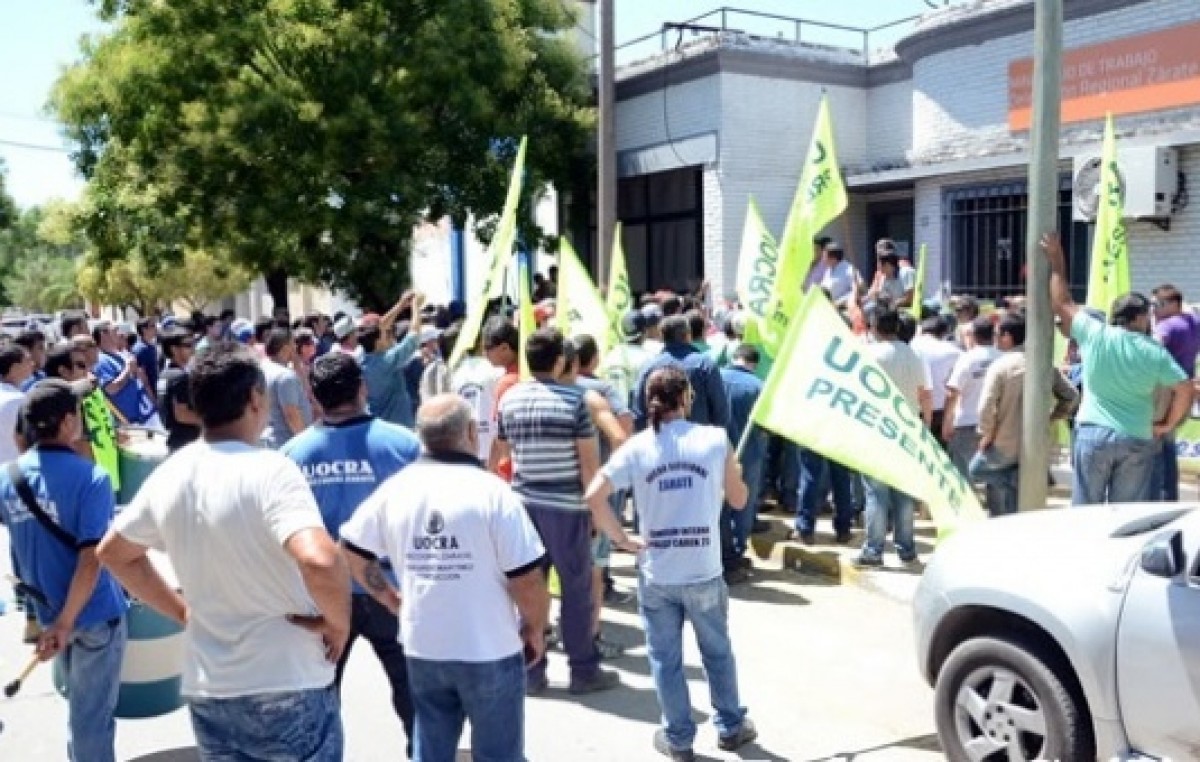 Temen una catástrofe laboral por la parálisis de Atucha: La desocupación podría subir 25 puntos