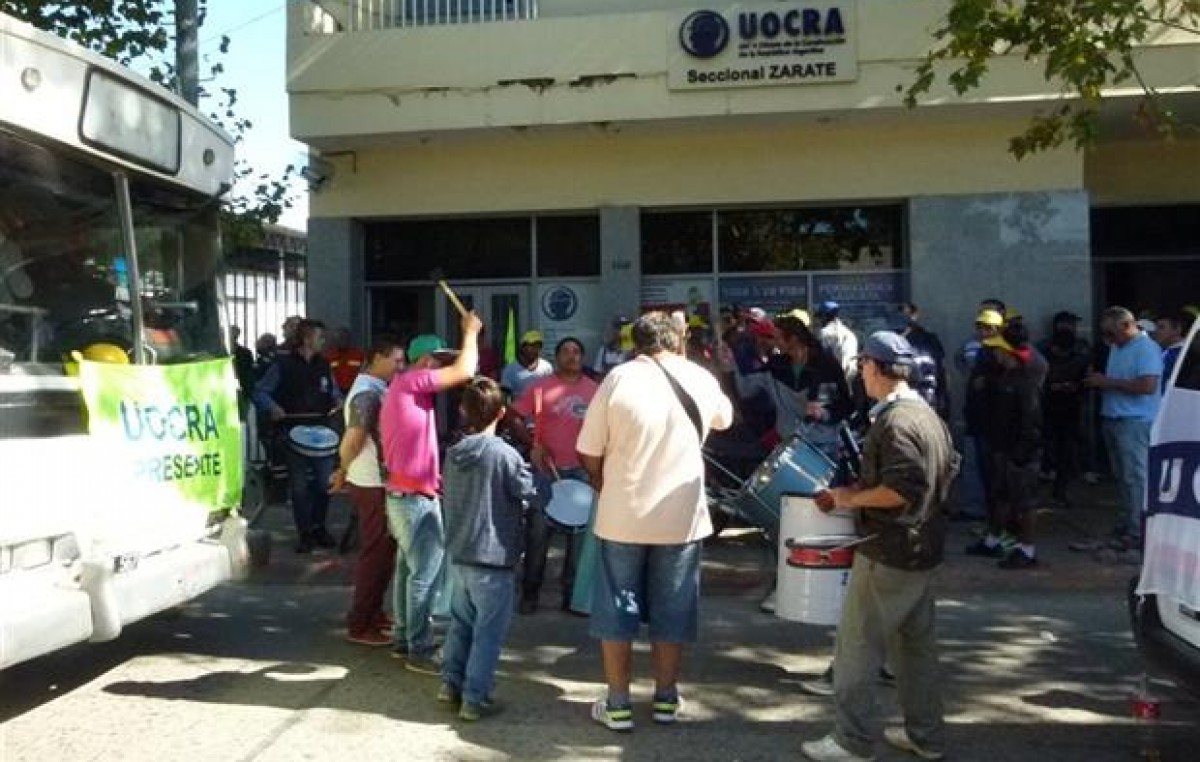Está paralizada Atucha III y despedirían a 1.800 personas