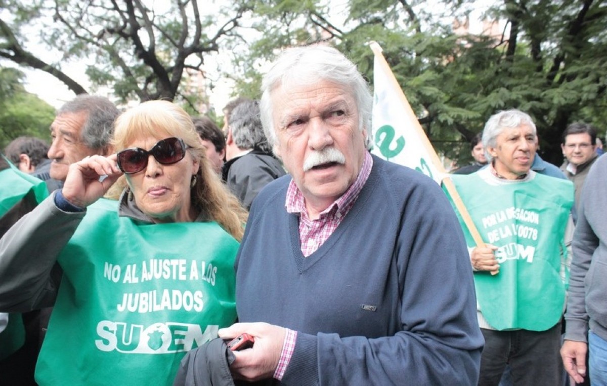 Córdoba: Las negociaciones entre el Suoem y Mestre condicionadas por contratados