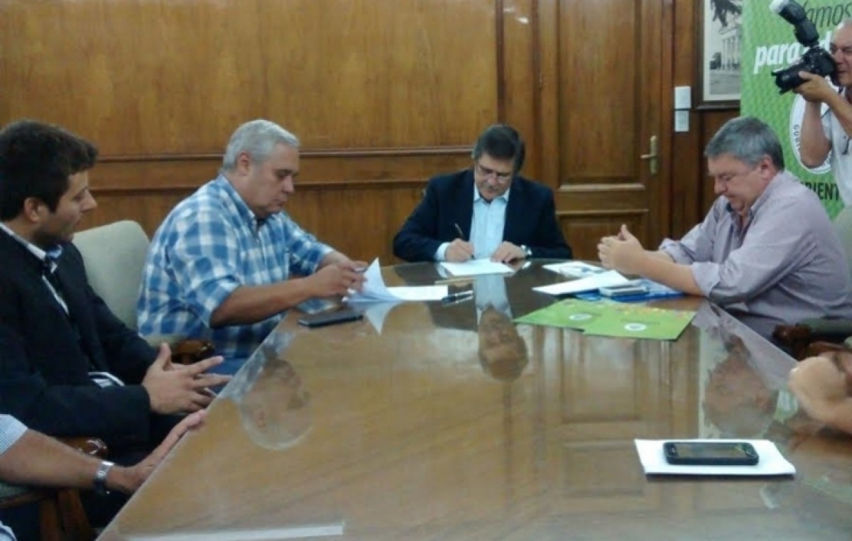 La Provincia de Corrientes refinanció la deuda de la Capital