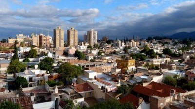 Buscan crear en Catamarca el Instituto Municipal de Vivienda