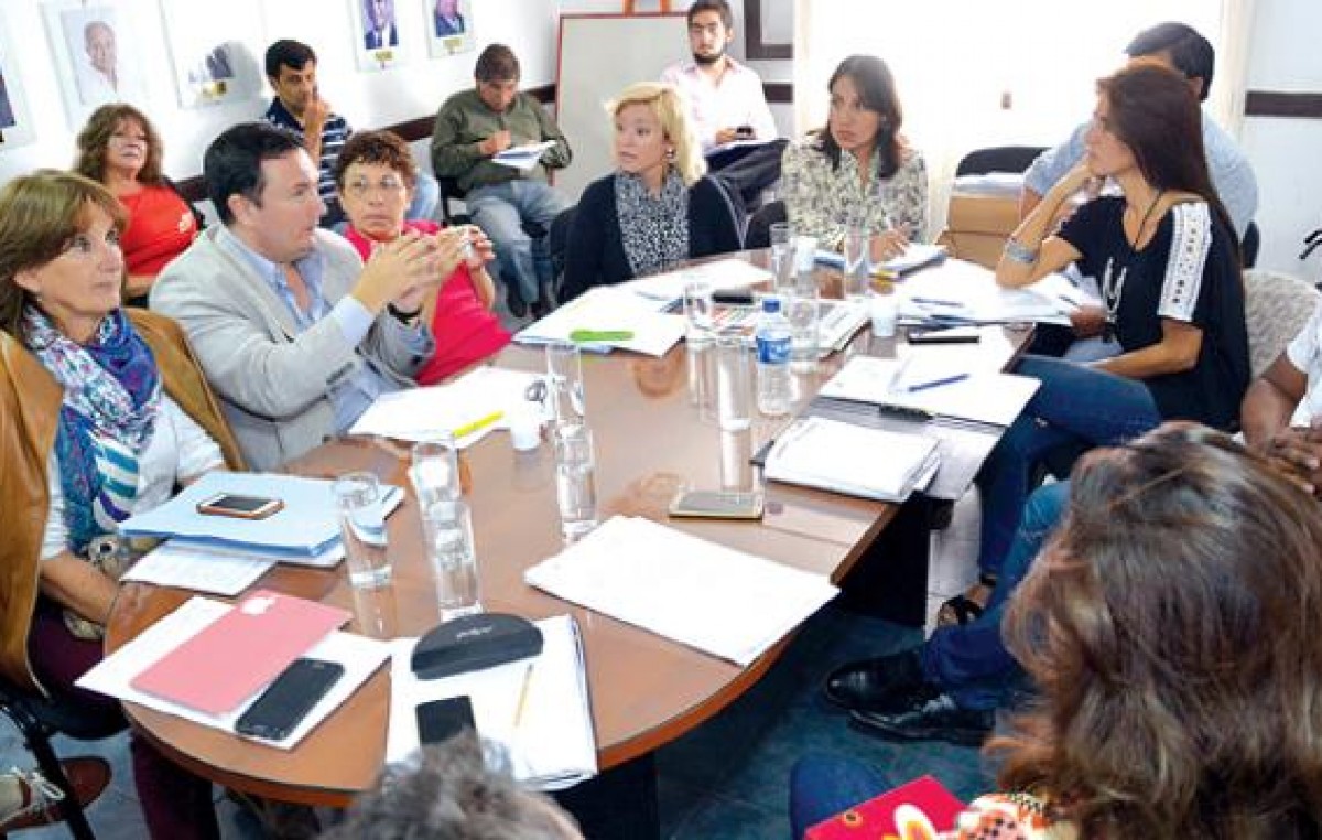 Acuerdo para reformar la Carta Municipal de Salta