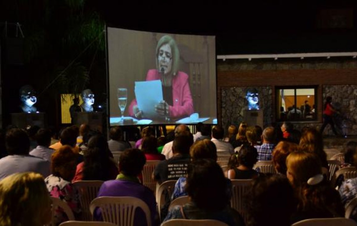 Villa Dolores tuvo su primera inauguración de sesiones en el Concejo Deliberante realizada por una intendenta