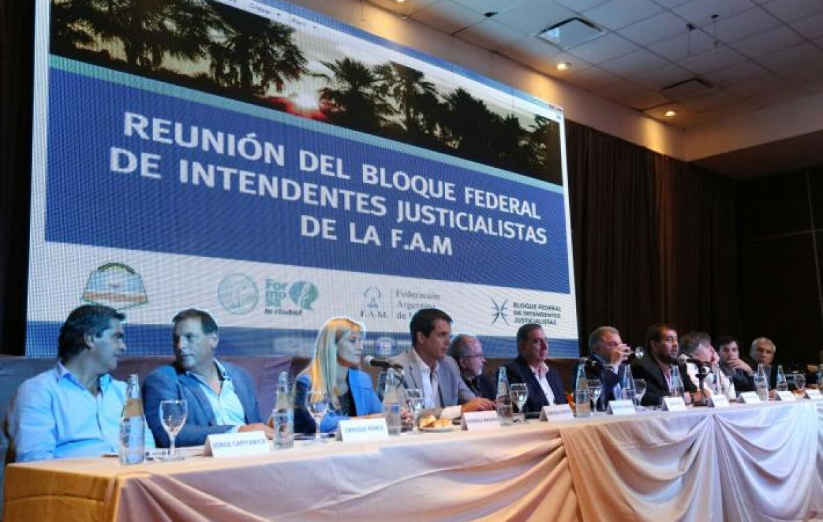 Cónclave de intendentes del PJ en Formosa con dura crítica al macrismo