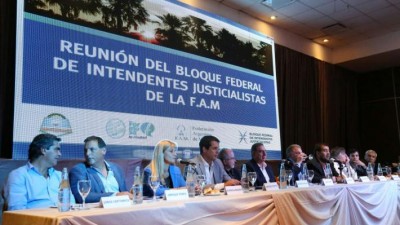 Cónclave de intendentes del PJ en Formosa con dura crítica al macrismo