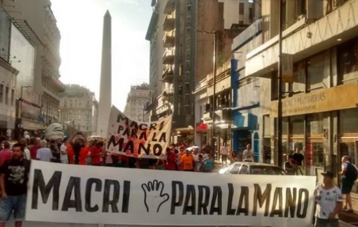 Excusas frente a los miles de despidos