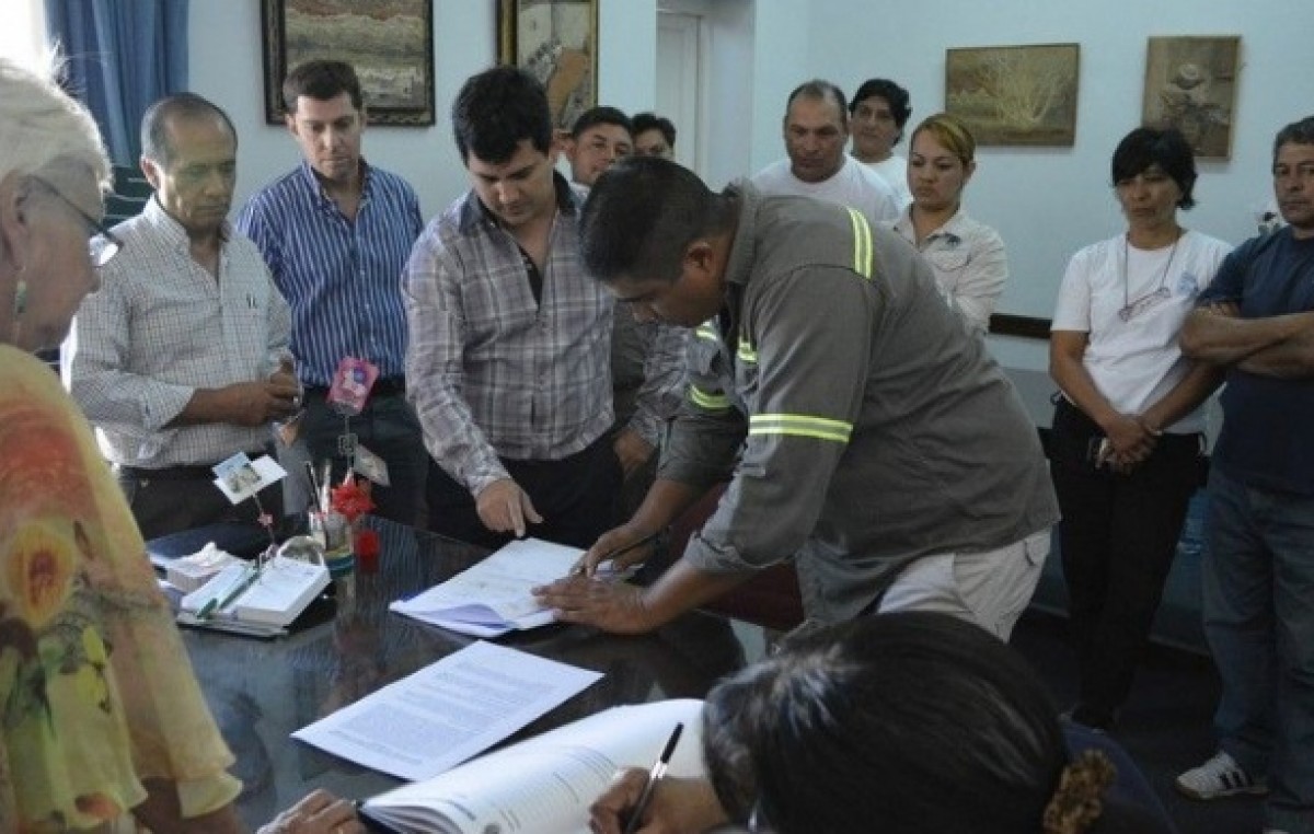 La Caja de Crédito Municipal otorgó préstamo al SOEM Catamarca