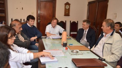 Las paritarias municipales en Paraná cerraron con un aumento del 28 %