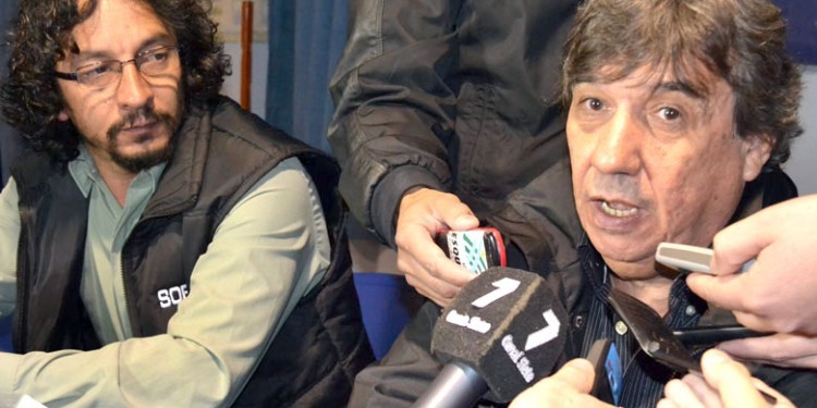 El SOEME Esquel participó de la entrega del proyecto de paritarias provincial al gobernador