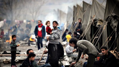 Fuerte rechazo a expulsiones masivas de refugiados en Europa