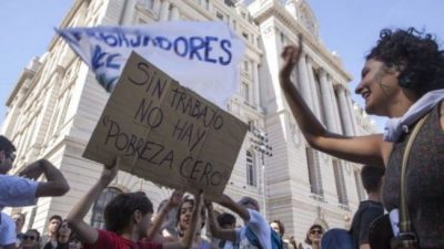 Contra todo lo que pueda frenar los despidos