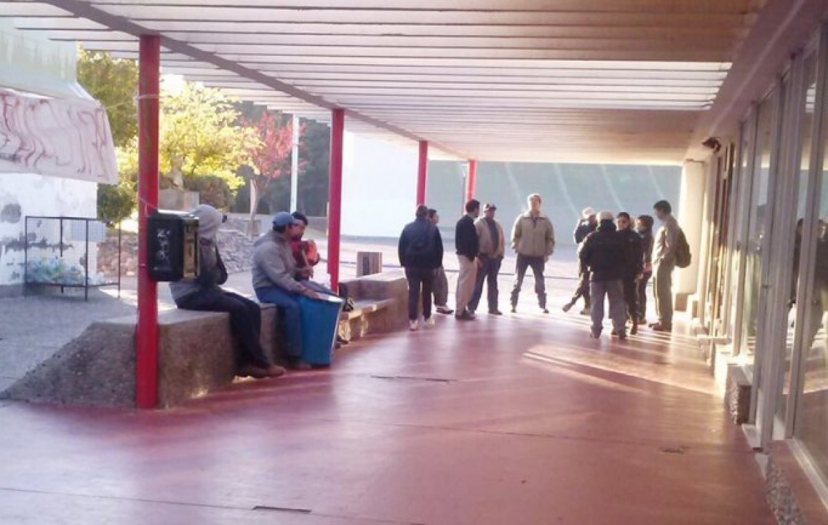 Los municipales de El Chocón, cerca de recibir un aumento