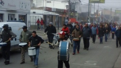 Plottier: municipales paran, pero siguen negociando salarios