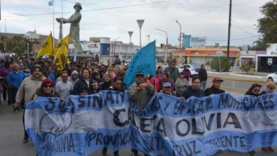 Municipales de Caleta Olivia marcharán por el pago de haberes