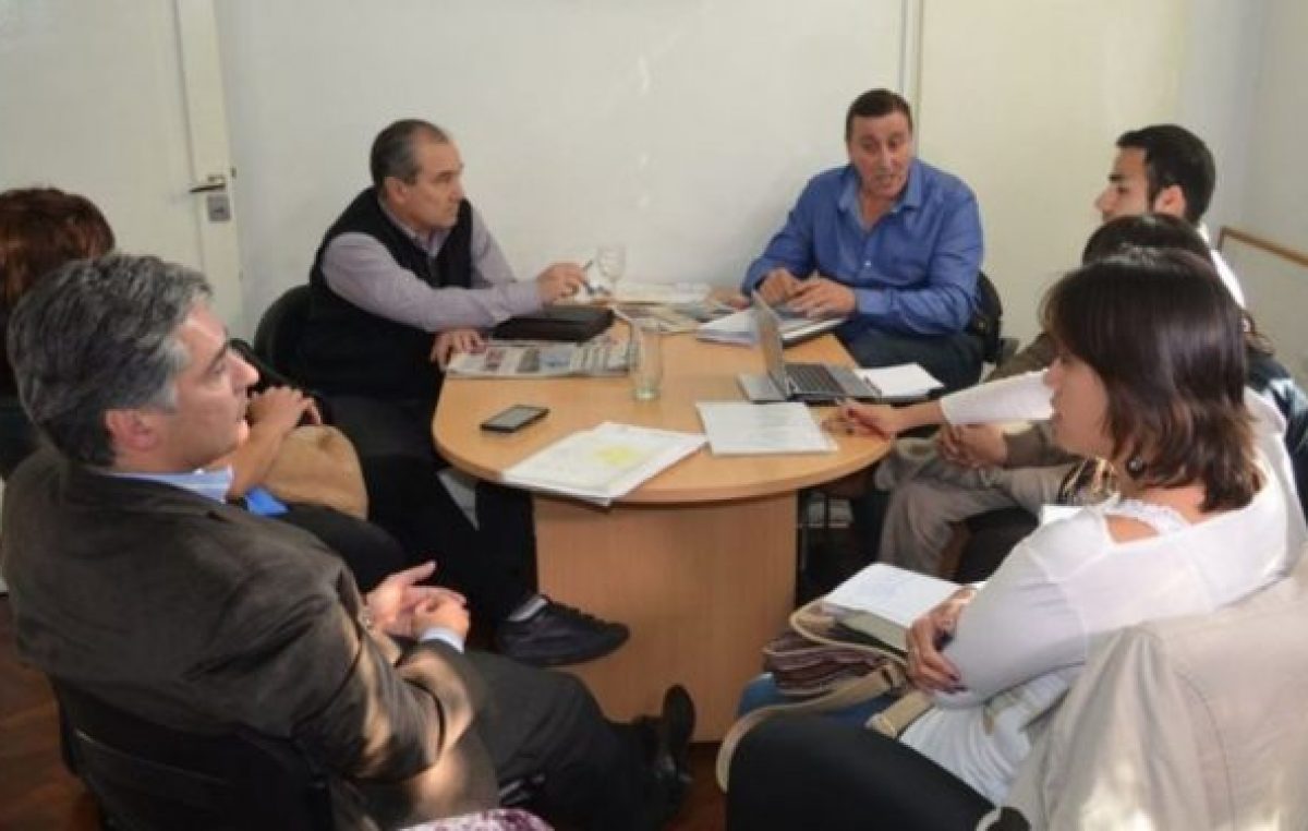 El municipio de Comodoro ofreció contratar al 50 por ciento de los becarios