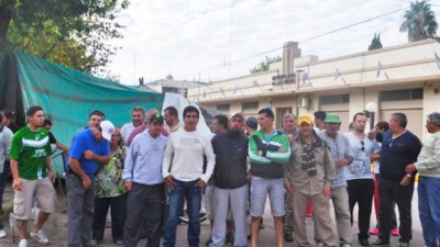 Las Rosas, una ciudad en tensión a tres meses de un conflicto
