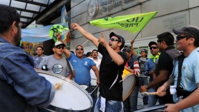 Trabajadores de Atucha rechazaron oferta del gobierno y esperan convocatoria