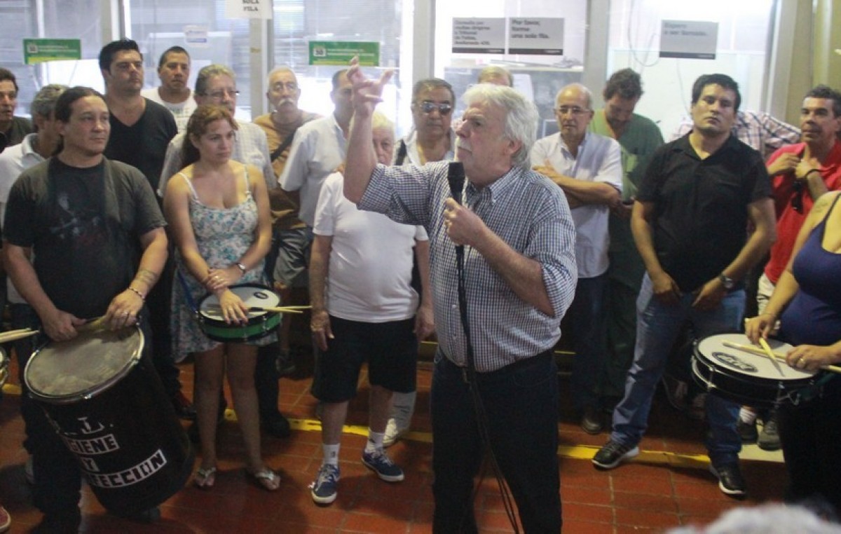 Mestre elevó la propuesta salarial al 18% hasta julio y el SUOEM discute si acepta