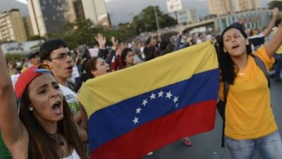Amplían a 3 los días no laborables en Venezuela