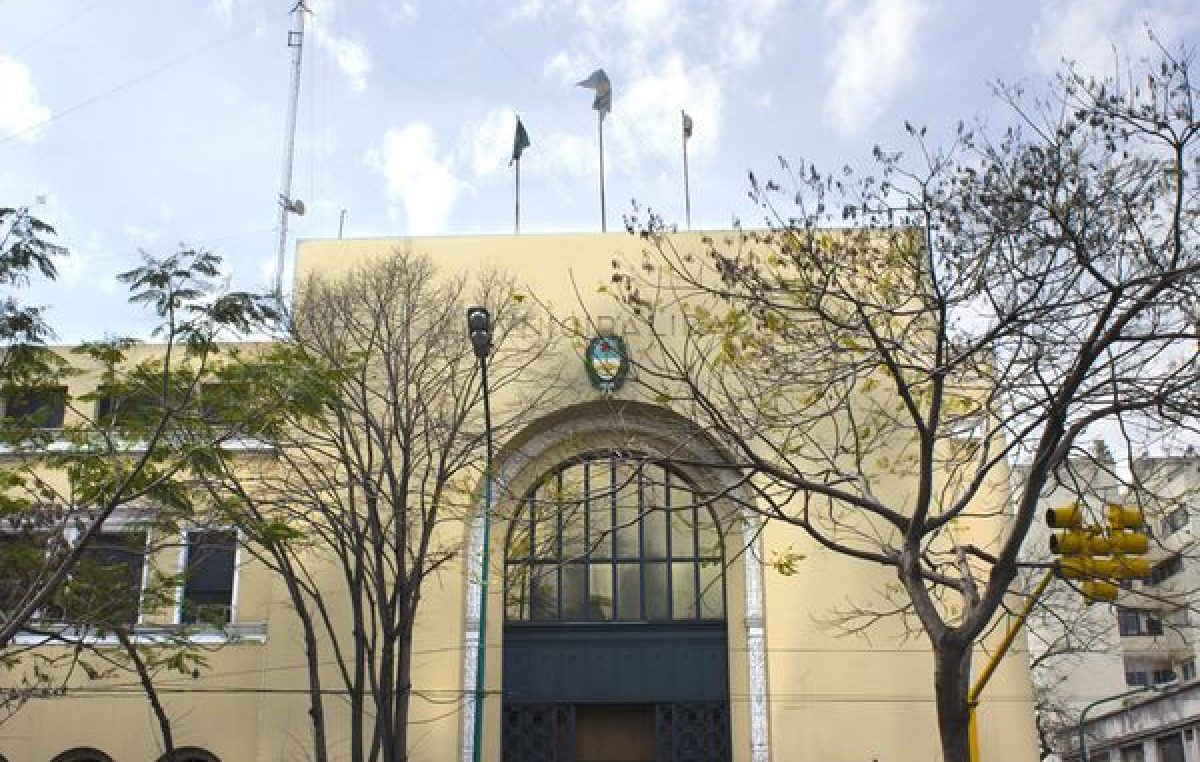 Municipales de Vicente López reclaman apertura de la paritaria