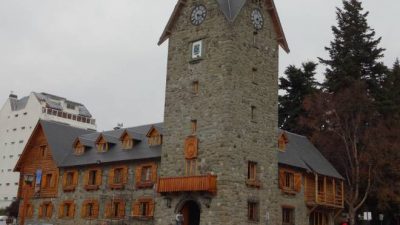 Acusan a funcionaria municipal de Bariloche de maltratar y «apretar» a los empleados