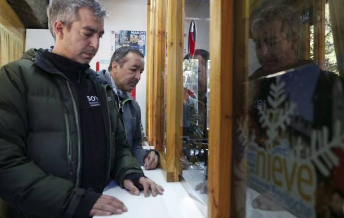 Bariloche: Soyem entrega documento y convoca al intendente a reunión para tener un «diálogo respetuoso»