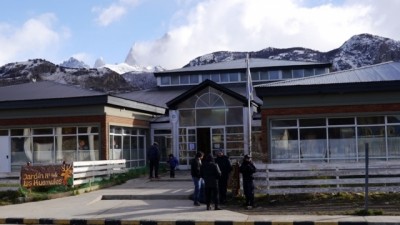 Educación firmó convenios con cinco municipios de Santa Cruz