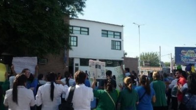 Descontaron hasta $1.500 a docentes de Valle Viejo