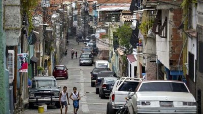 Venezuela: 2 meses de viernes feriados para ahorrar luz