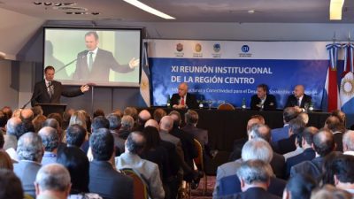 Advierten sobre un «estancamiento» en las provincias de la Región Centro