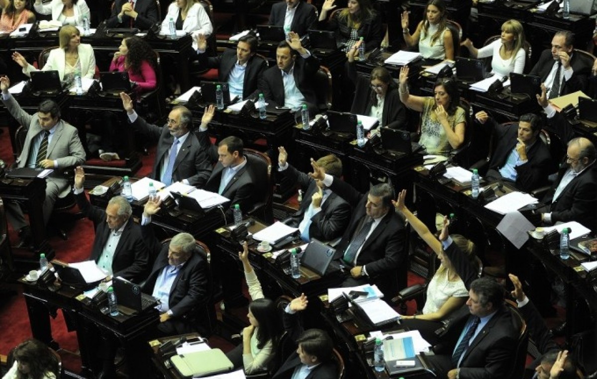 Un aval legislativo a la concentración mediática