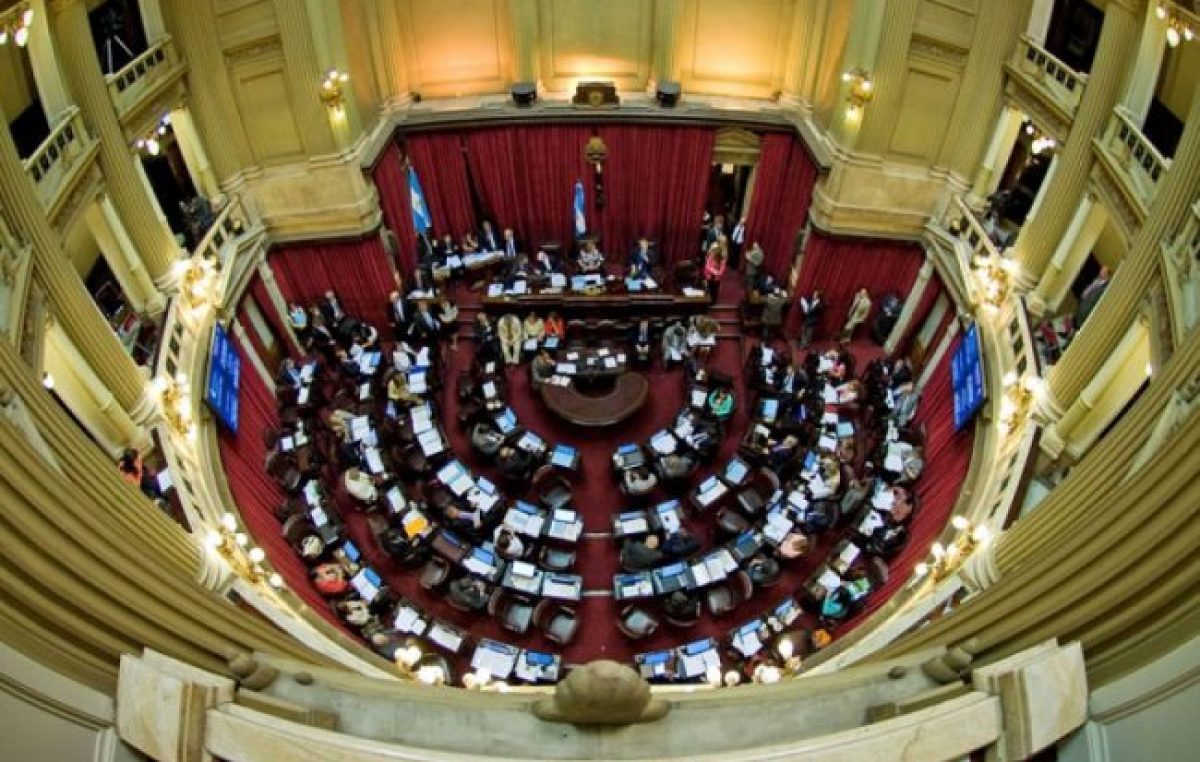 Un no a Macri, un sí a la ley antidespidos