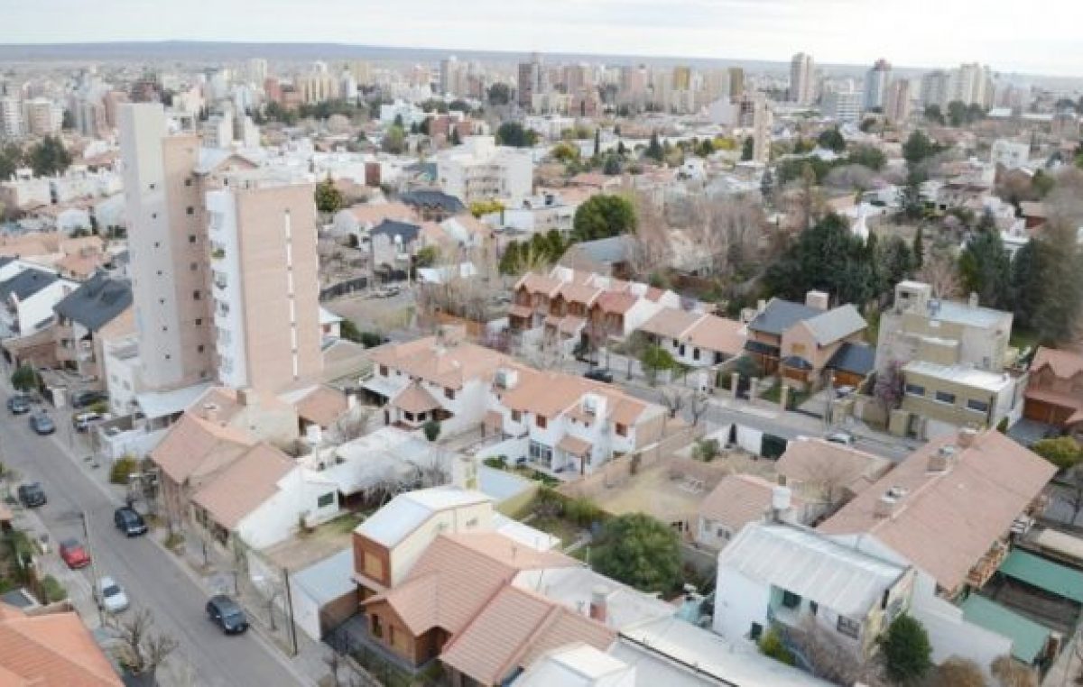 La ciudad de Neuquén creció y se recauda más