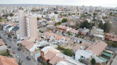 La ciudad de Neuquén creció y se recauda más