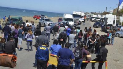 Caleta: SOEMCO levantó el corte de ruta en la noche de ayer