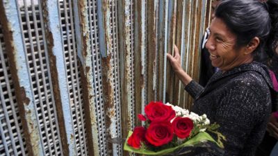 Tan cerca pero tan lejos: reencuentros familiares en la frontera que separa Estados Unidos y México