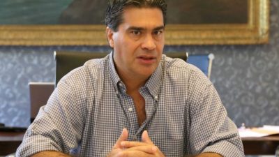 Intendentes de Chaco respaldan a Peppo en el pedido de coparticipación