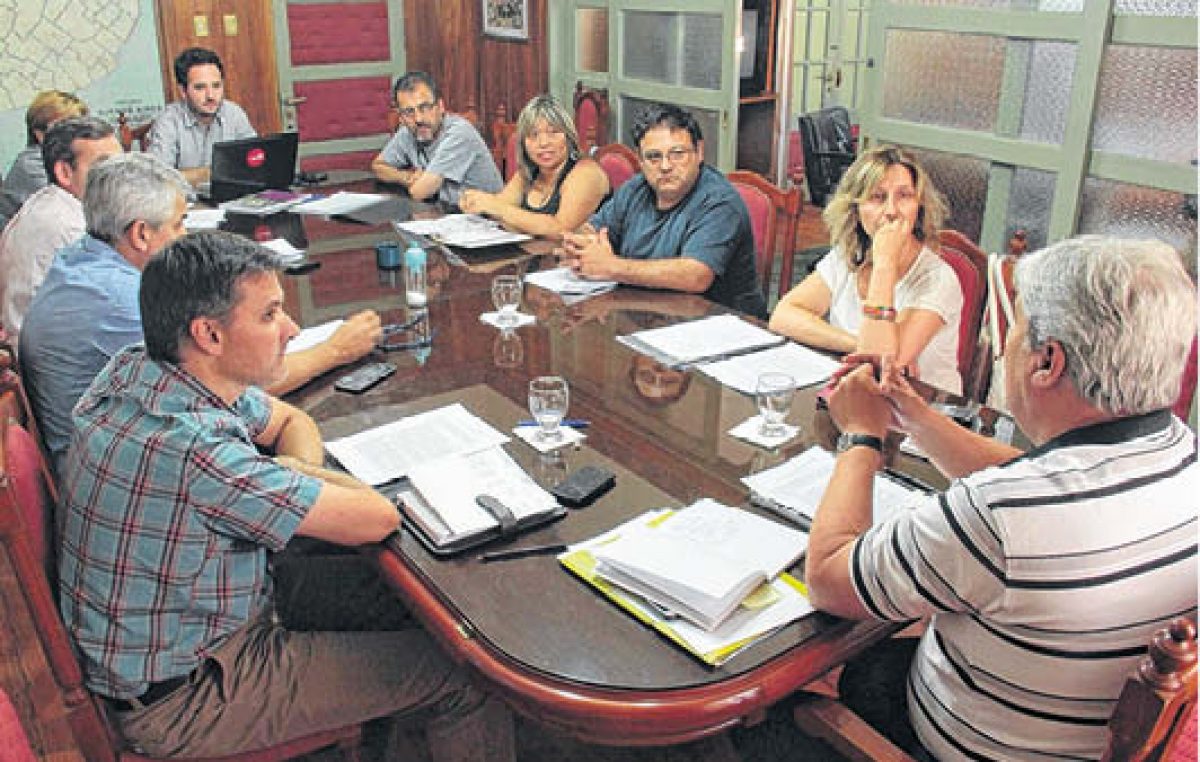 El DE de Villarino reanuda la discusión salarial con el STM
