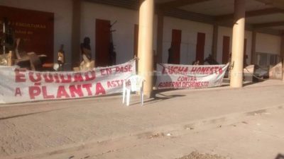 En Barranqueras tomaron nuevamente la Municipalidad