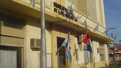Exigen a Farías terminar con el conflicto de Las Rosas