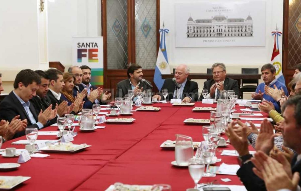 Gobierno de Santa Fe presentó la Ley de Creación de Áreas Metropolitanas