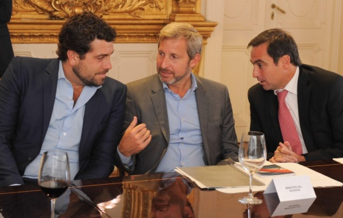 La estrategia de Cambiemos para la FAM: Consenso y lugares para “ortodoxos” del FpV