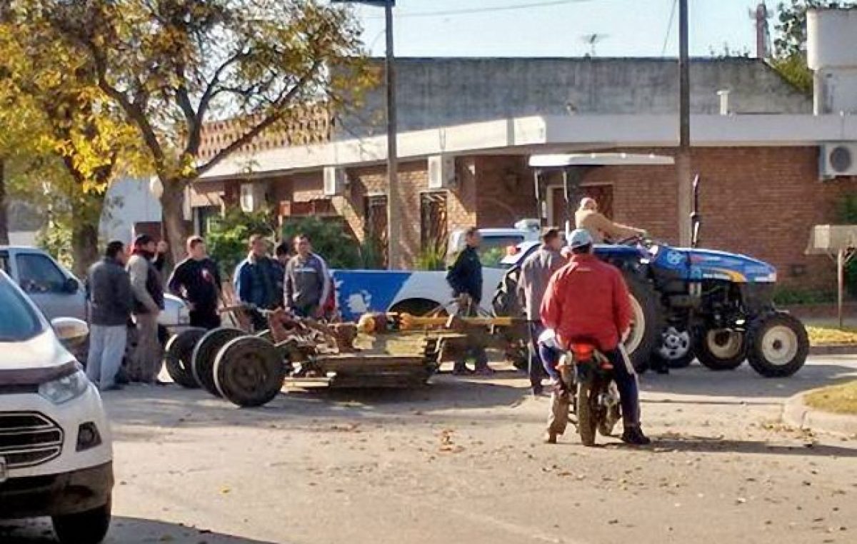 Santa Fe: Atacan a machetazos la carpa de los trabajadores en huelga