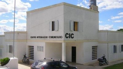 Los médicos municipales de Victoria cumplen su segundo día de paro