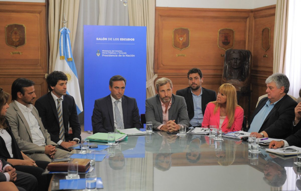 Frigerio se reunió con intendentes y pidió “una FAM que represente a todos”