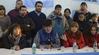 Municipales de Caleta siguen padeciendo cíclica demora en el cobro de los sueldos