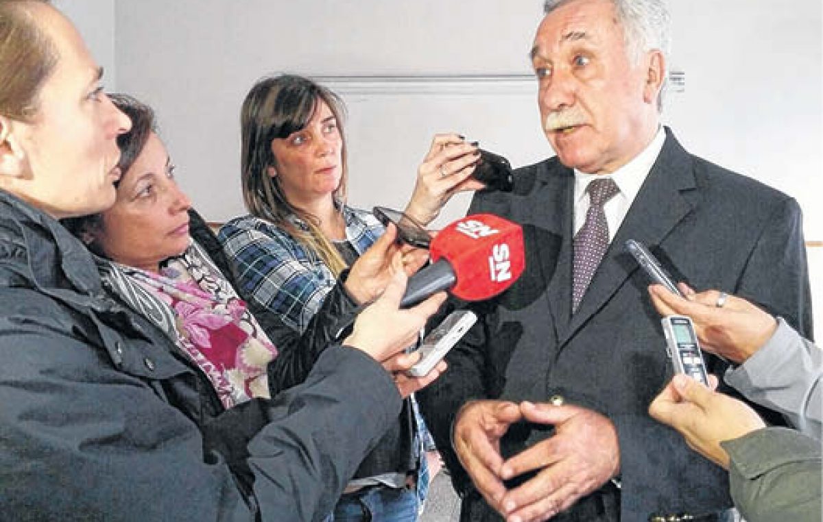 El Intendente confirmó el pago de los salarios en Suárez