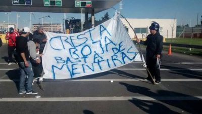 Fin de la luna de miel macrista: Trabajadores de Cresta Roja lanzan un paro y exigen respuestas
